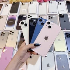 iPhone 13 128GB LL/A - image blurred placeholder