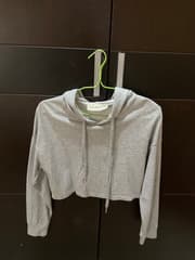 Серый укороченный худи с длинным рукавом Valen basic store - image blurred placeholder