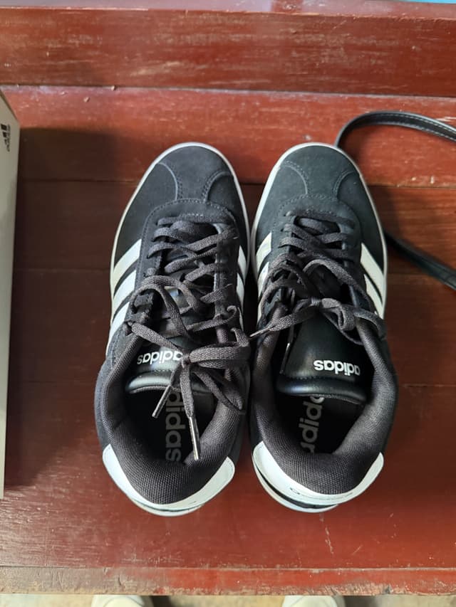 รองเท้า Adidas รุ่น VL Court Bold สีดำ ของแท้ 100%