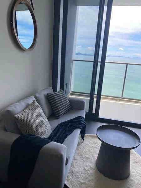 C1434 For Rent Zire Wongamat Condo on Wong Amat Beach, Pattaya