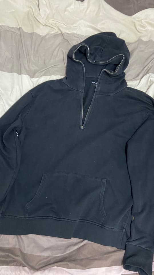 Streets boys black hoodie, thick fabric, cool style