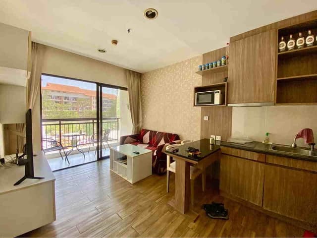 C1436 ขายคอนโด Treetops Pattaya โควต้าต่างชาติ พร้อมเข้าอยู่