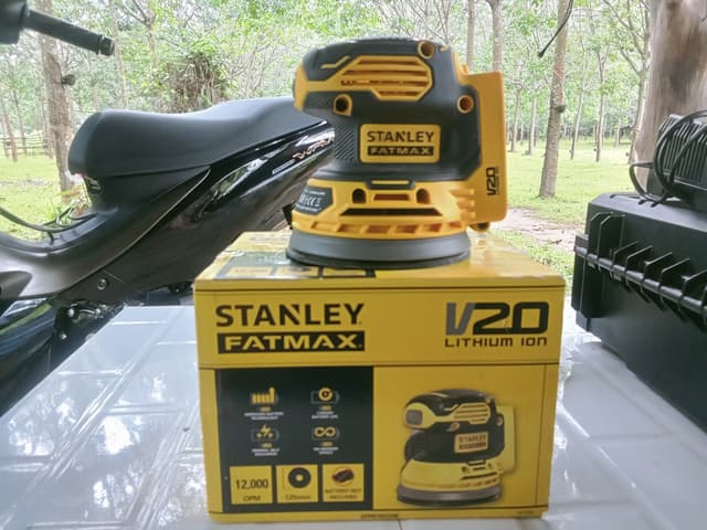 เครื่องขัดกระดาษทรายไร้สาย Stanley Fatmax V20