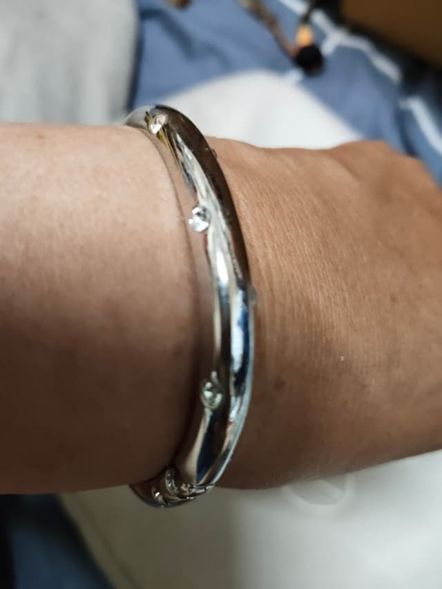 Silver Bracelet with Side-set Diamonds
