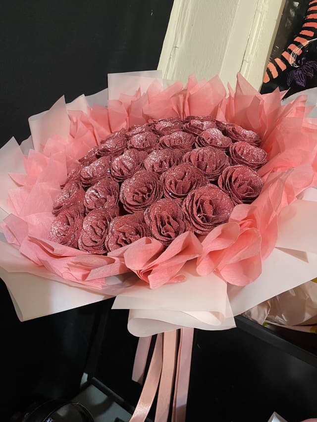 ช่อดอกกุหลาบกลิตเตอร์ สวย ๆ