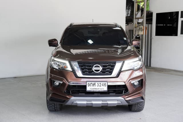 Nissan Terra 2018