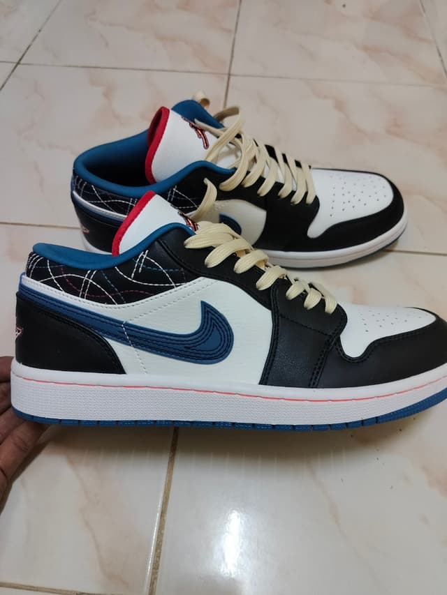 รองเท้าผ้าใบ Nike Air Jordan 1 Low ไซส์ 45 US