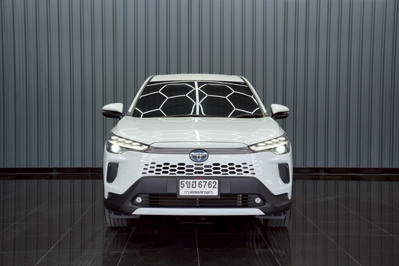 TOYOTA COROLLA CROSS 2024 года