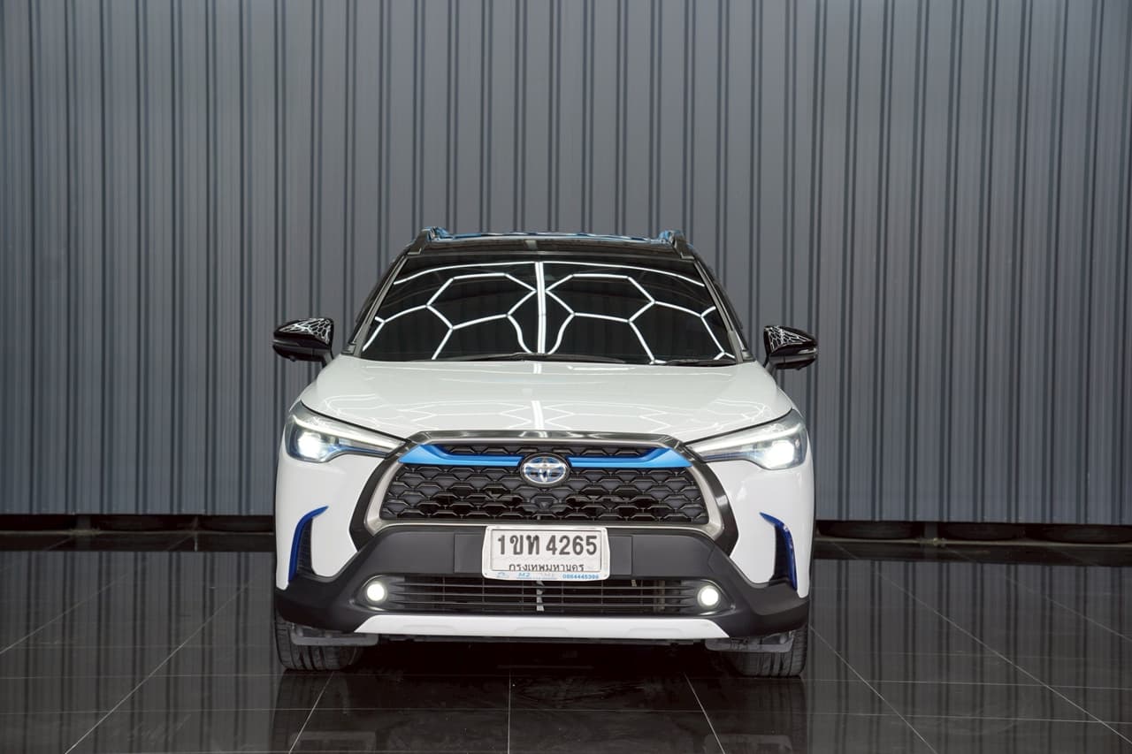 Toyota Corolla Cross 2020 года