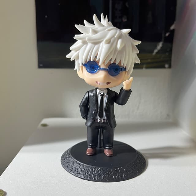 โมเดล Jujutsu Kaisen: โกโจ ซาโตรุ ใส่แว่น