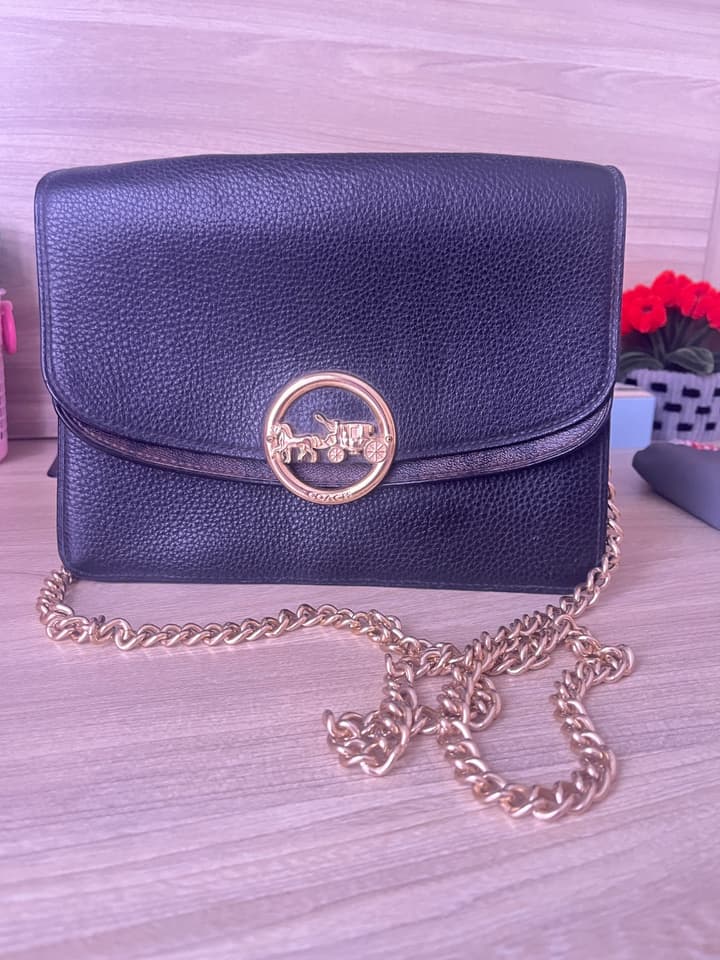 Сумка через плечо COACH
