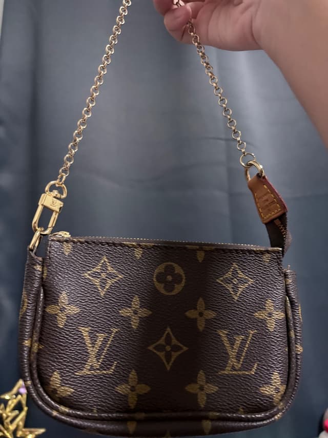 Louis Vuitton Mini Pochette Accessoires Monogram Canvas