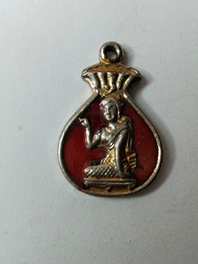 Mae Nang Kwak Amulet Coin, Red Enamel, Money Bag Back, Trade and Business Talisman, Necklace Size