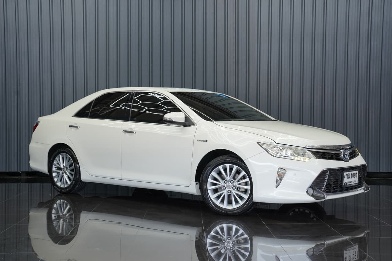Toyota CAMRY 2015 года