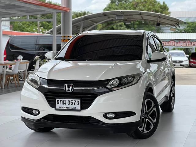 Honda HR-V 1.8 E เครื่องยนต์เบนซิน เกียร์อัตโนมัติ ปี 2017 (แท้)