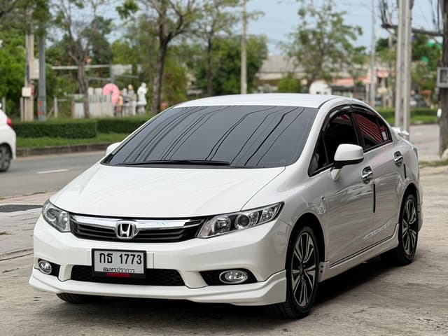 Honda Civic FB 1.8E อัตโนมัติ รุ่นท็อป สภาพกริ๊ปๆ ปี 2012
