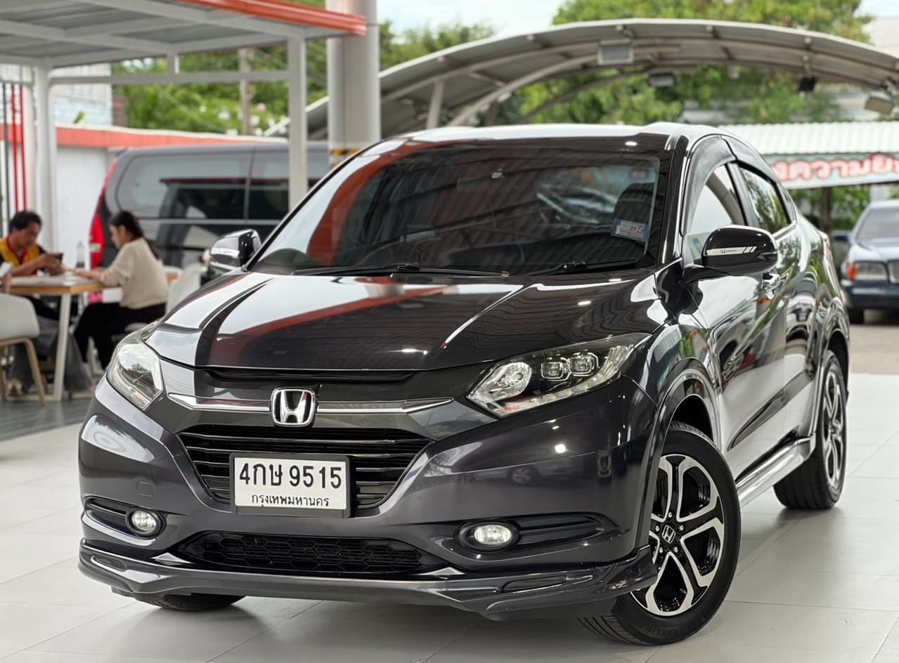 Honda HR-V 1.8 E бензиновый двигатель, автоматическая коробка передач, 2015 год, регистрация 2016
