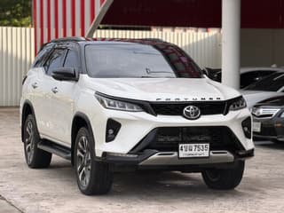 Toyota Fortuner 2.4 Legender BlackTop 2WD 2022 года - image blurred placeholder