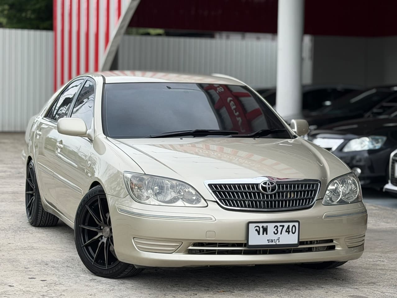 Toyota Camry 2.4E 2004 года