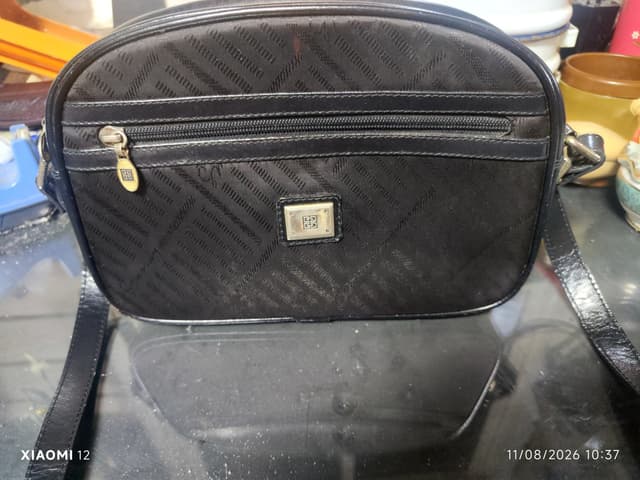 กระเป๋า Givenchy รุ่น Vintage 4G Logo Jacquard
