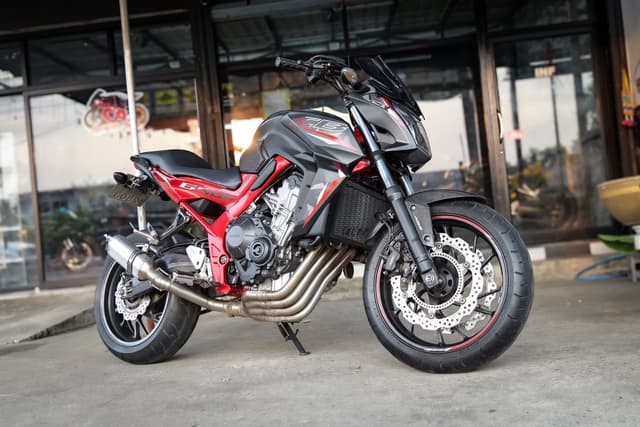 Honda CB650F ปี 2016