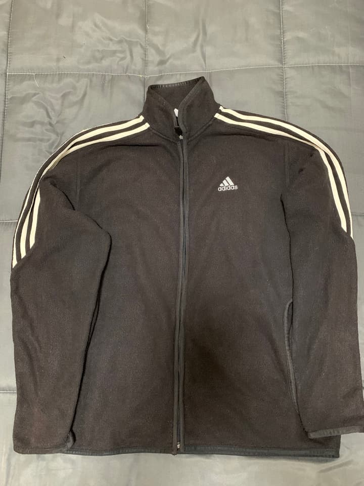 Черная футболка с длинным рукавом Adidas