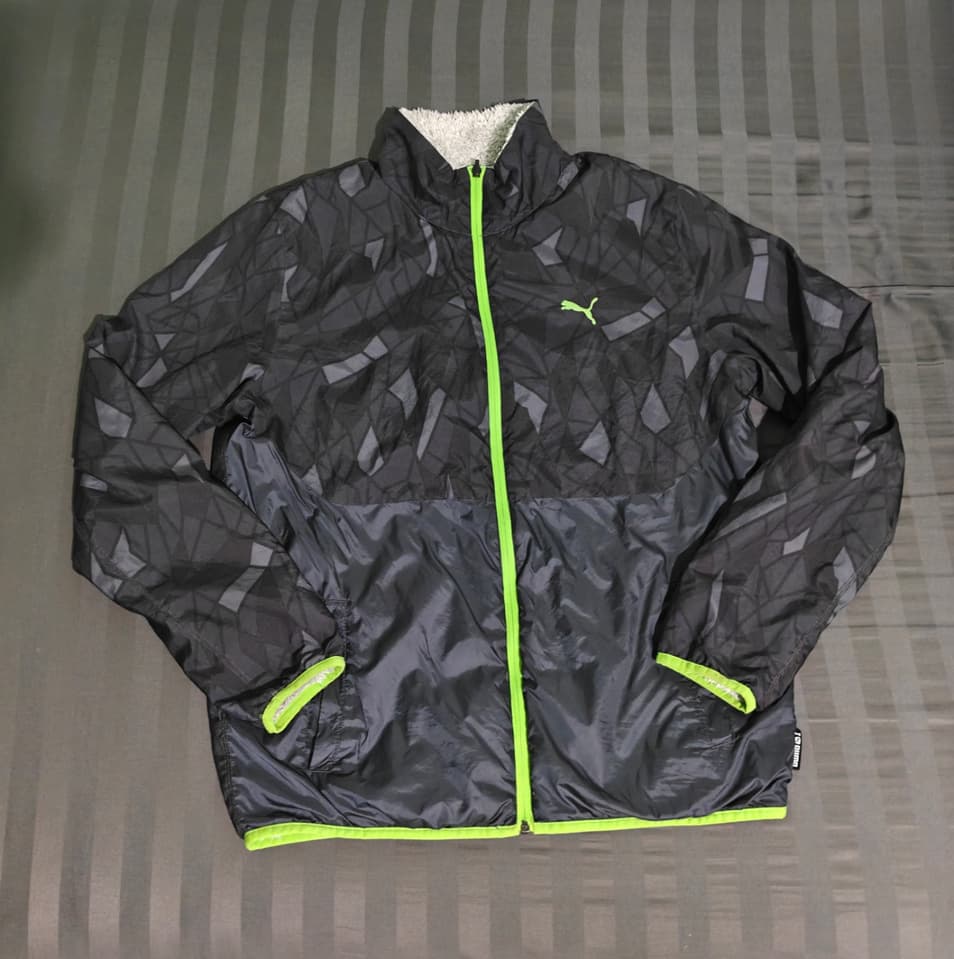 Двусторонняя куртка PUMA размер XL