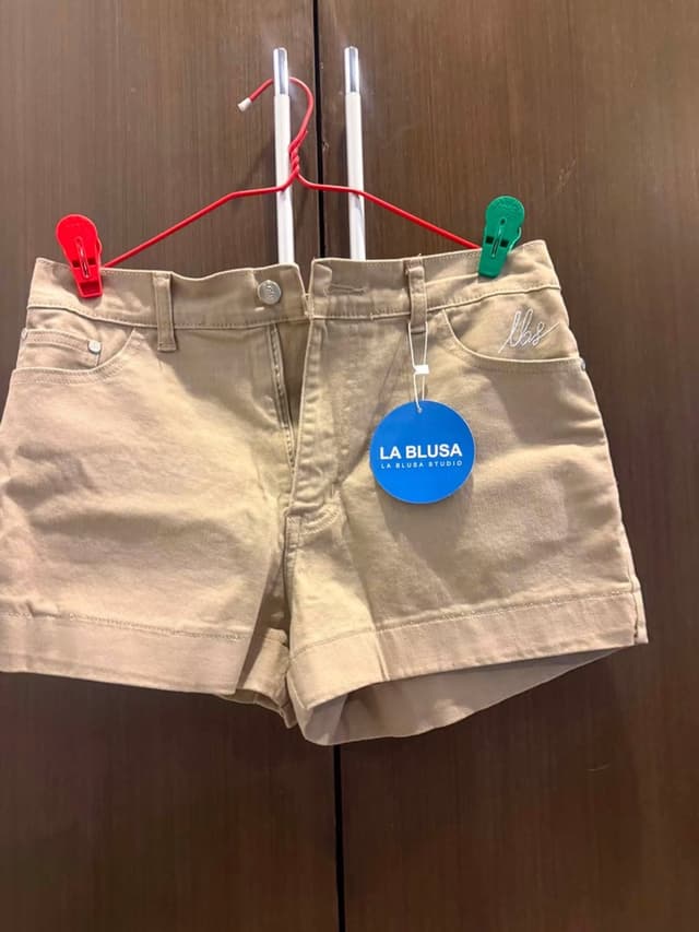 กางเกงขาสั้น LA BLUSA ใหม่ มือ 1