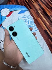 Vivo Y03t 8/64 ГБ - image blurred placeholder