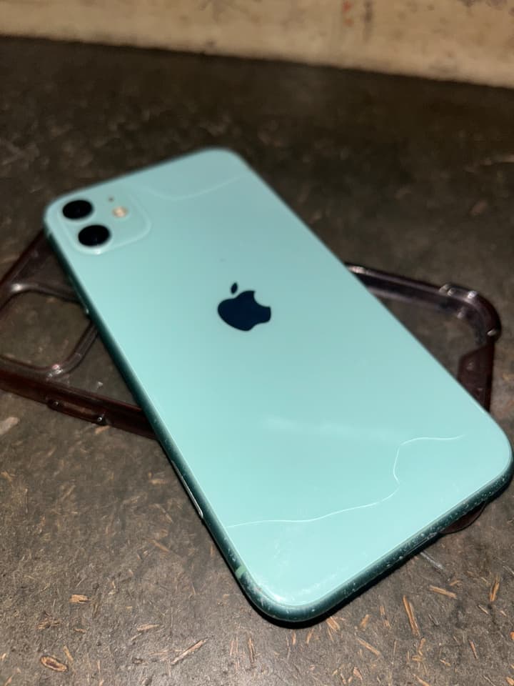 iPhone 11 128 ГБ