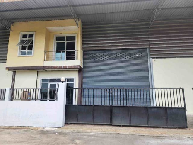 F404 ให้เช่าโกดัง/คลังสินค้า/โรงงาน โซนตำบลนาดี สมุทรสาคร พื้นที่ 1,950 ตร.ม.