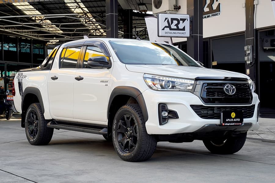 TOYOTA REVO ROCCO 2.8 AT 4x4 2018 г.