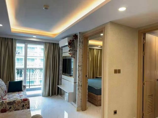 Dusit Grand Park 2 อาคาร D ห้องนอน 1 ห้อง ขนาด 35 ตร.ม. ชั้น 5 วิวสระว่ายน้ำ