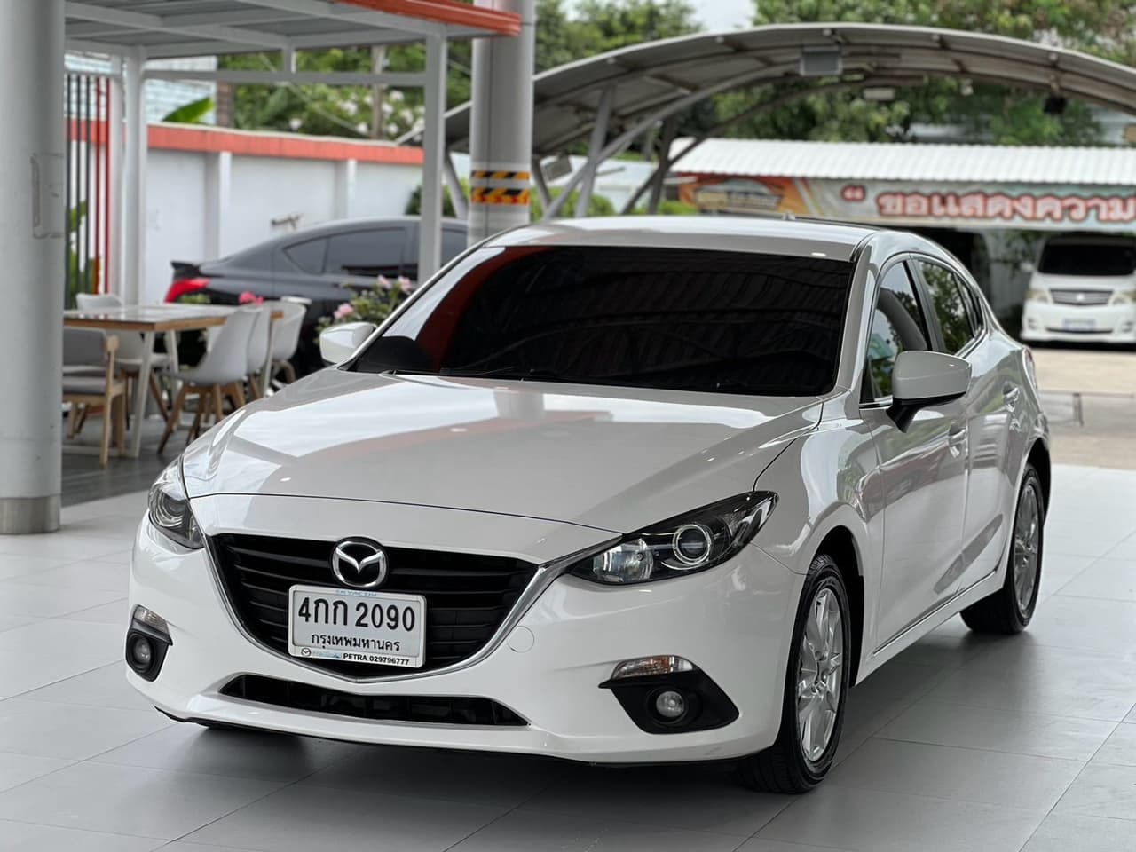 MAZDA 3 2.0S Mid-Trim Automatic 2014 Registered 2015 One Owner, Red Plate