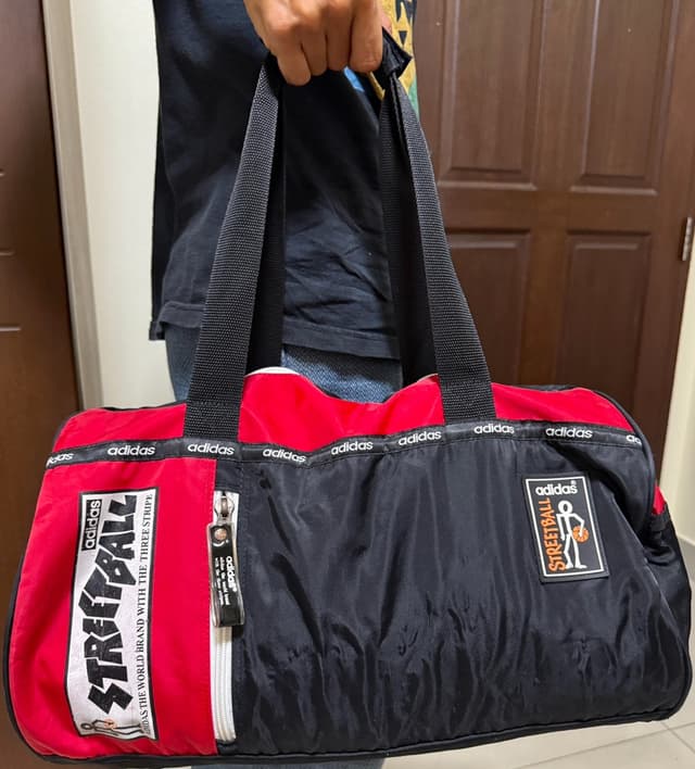 กระเป๋ายิม Adidas Originals Streetball วินเทจยุค 90 สำหรับบาสเกตบอล หายาก VTG Y2K bk