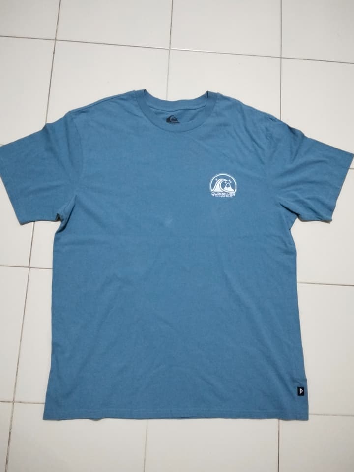 100% Authentic Quiksilver T-Shirt, Clean Circle Model, Blue