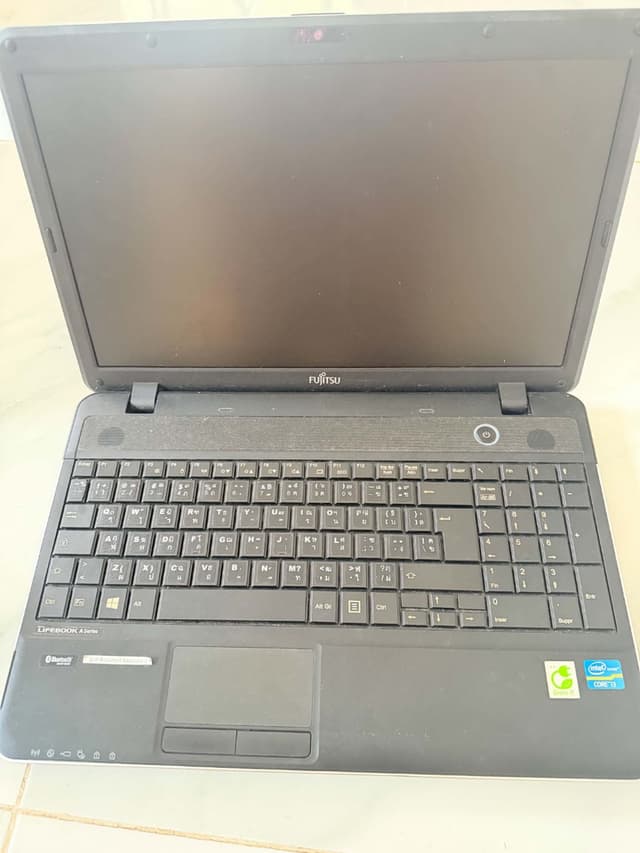 Fujitsu LIFEBOOK A512