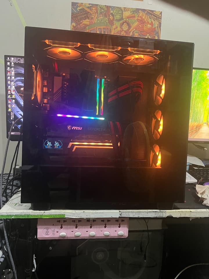 Custom-Built PC Ryzen 5 7500f RAM 32GB RTX 3070 8GB