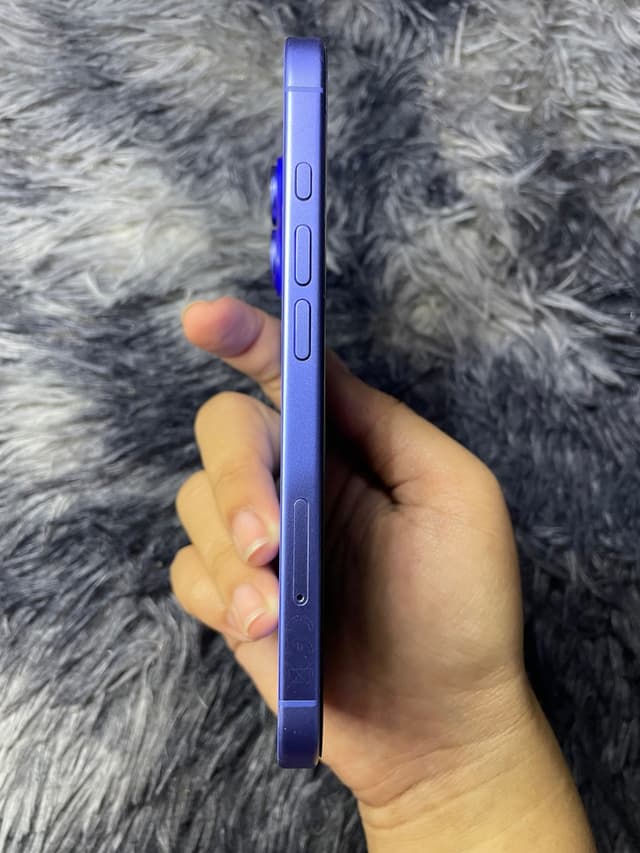 iPhone 16 Blue 128GB