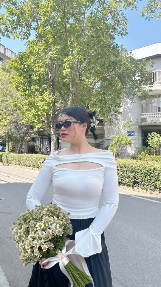 White Stretch Long-Sleeve Shirt