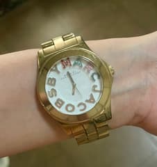 Оригинальные золотые часы Marc Jacobs - image blurred placeholder