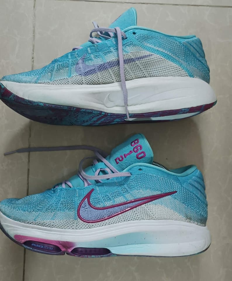 Nike GT Hustle 3 Special Color Sneakers