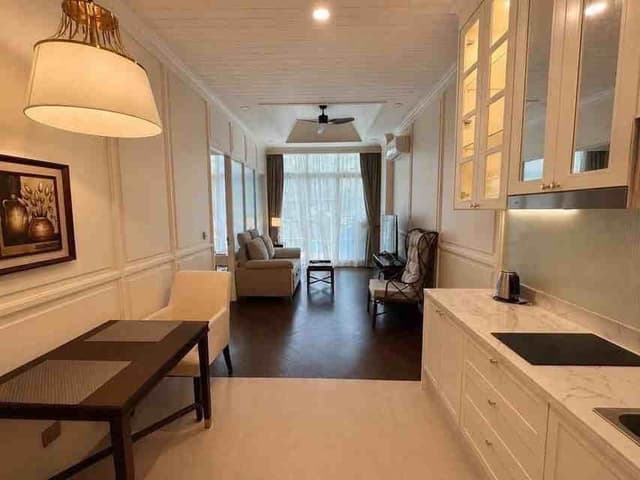C1344 For Rent Grand Florida Beachfront Resort Pattaya Resort-Style Beachfront Condo