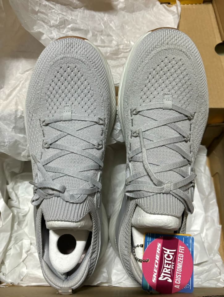 Authentic pre-owned Skechers sneakers, gray, size 38 (8us)