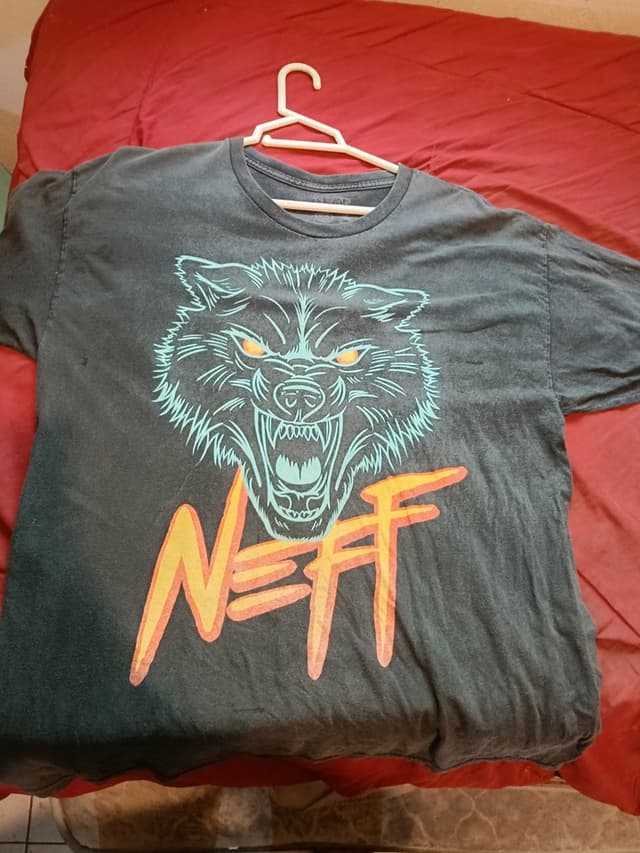NEFF Streetwear Wolf T-Shirt