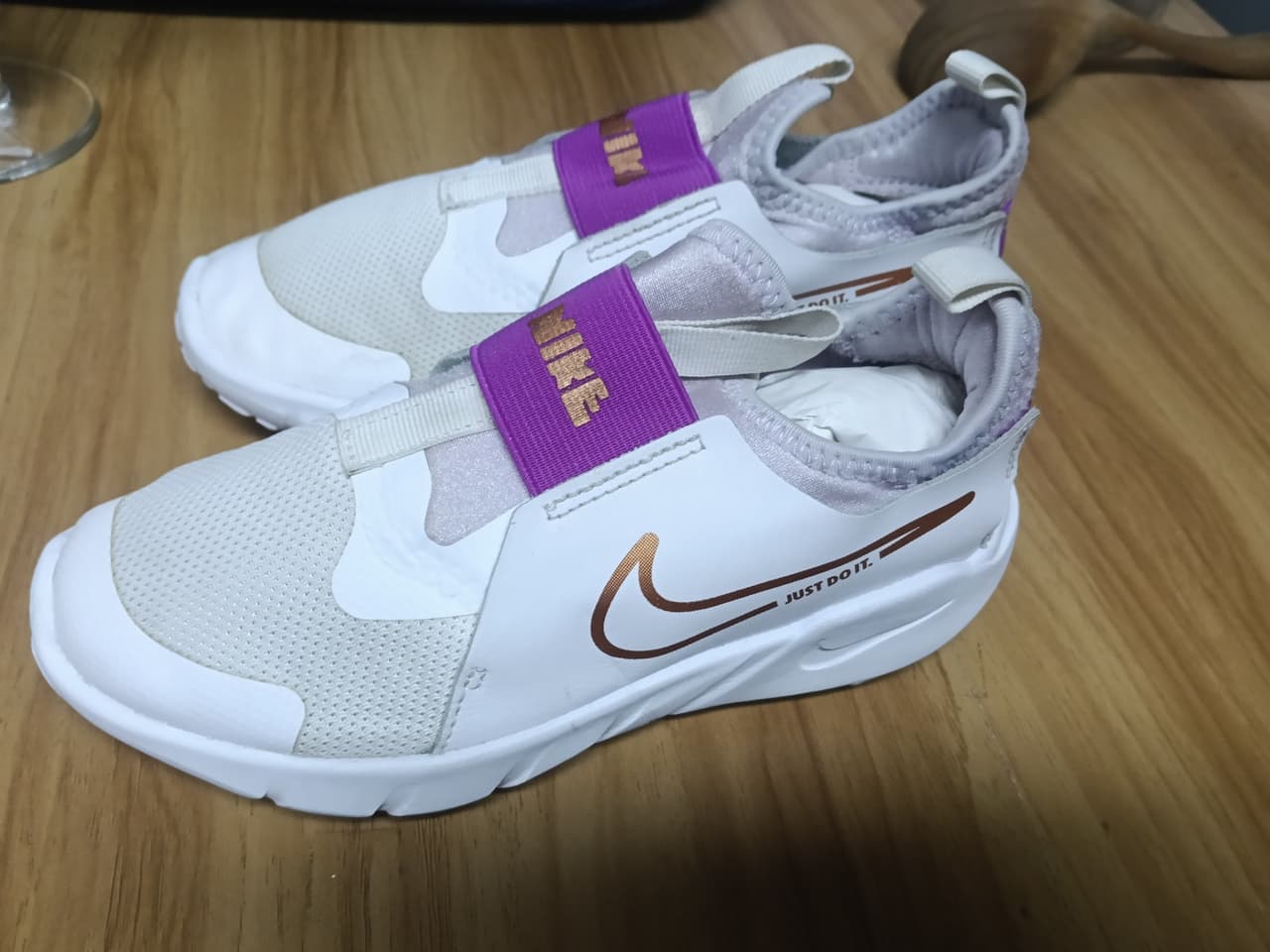 Nike Kids' Sneakers, Excellent Condition, Like New, Size 32-33