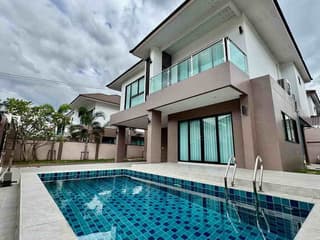 PV10 Pool Villa for Rent, The Lake, Huai Yai, 4 Bedrooms - image blurred placeholder