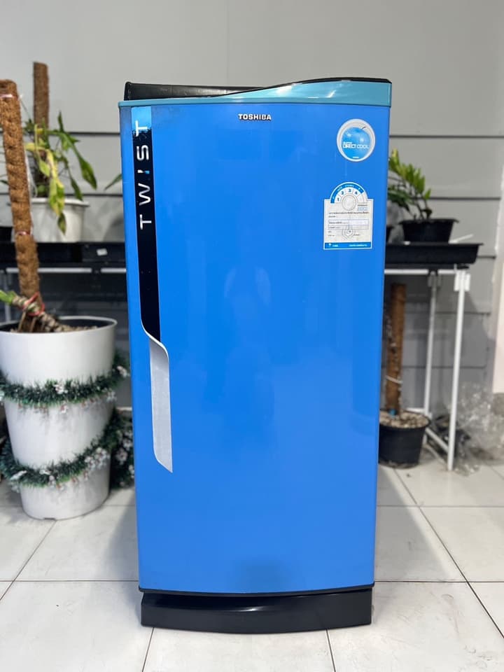 Toshiba Refrigerator 6.2 cu. ft.