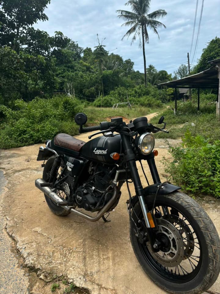 มอเตอร์​ไซค์ GPX Legend 200 a1 ปี 2018