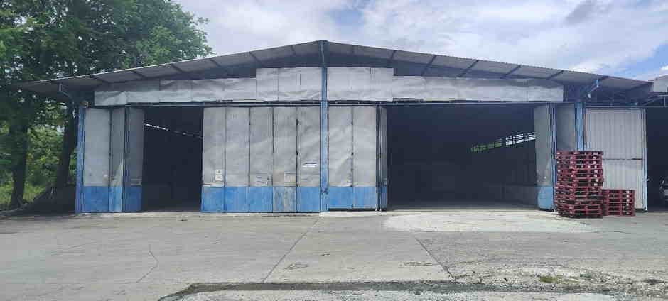 F424 Warehouse with office for rent in the Srinakarin Road area, Samut Prakan Province